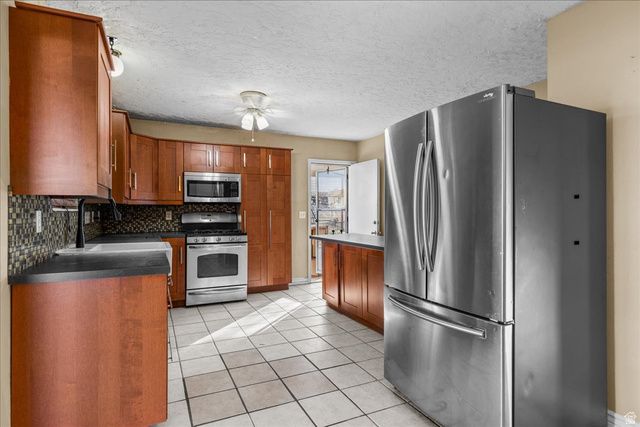 3633 S TOOLSON DR, Magna, UT 84044