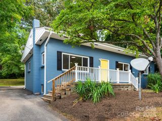 64 Bellevue Road, Asheville, NC 28803