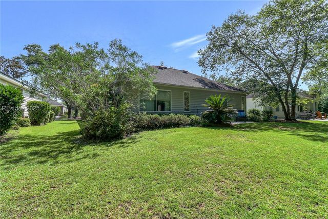53 Hampton Cir, Bluffton, SC 29909
