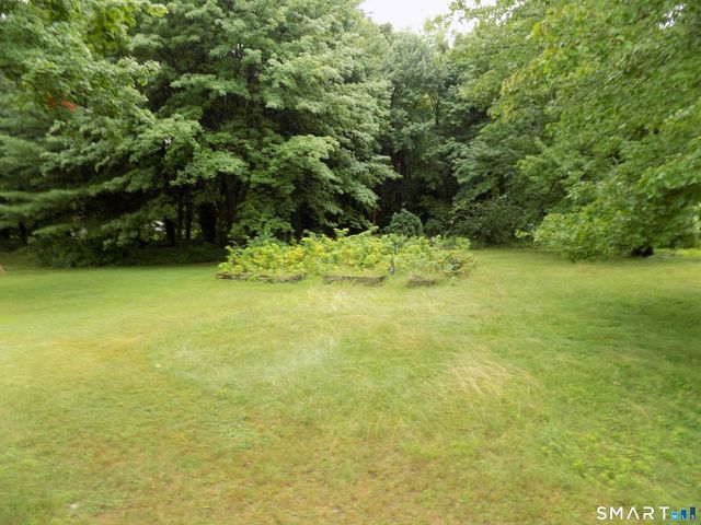 67 West District Road, Farmington, CT 06085