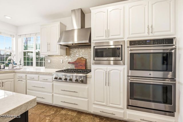 2424 Springbrook Street, Thousand Oaks, CA 91362