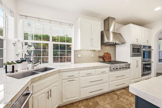 2424 Springbrook Street, Thousand Oaks, CA 91362