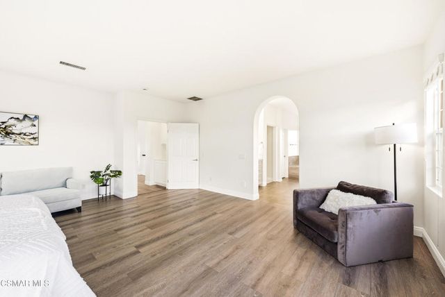 2424 Springbrook Street, Thousand Oaks, CA 91362