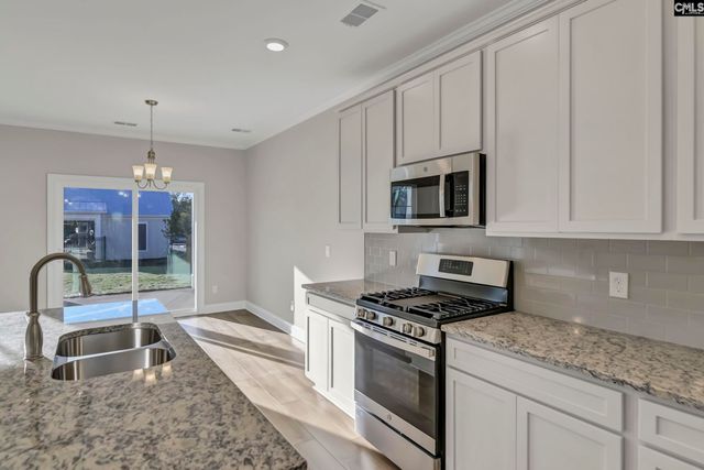 635 Thunder Gulch Avenue, Lexington, SC 29073