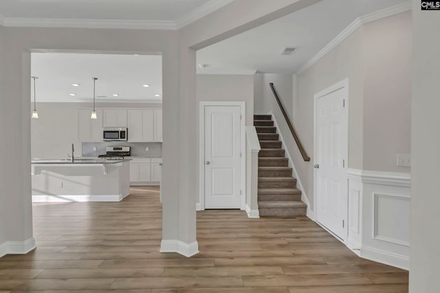 635 Thunder Gulch Avenue, Lexington, SC 29073