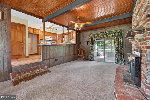 1180 BENNETT DR, Woodbury, NJ 08096