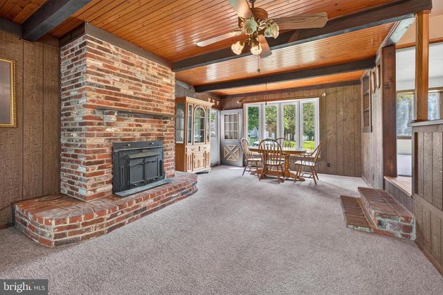 1180 BENNETT DR, Woodbury, NJ 08096