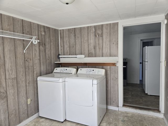 102 N Cooley Ave, Waverly, TN 37185