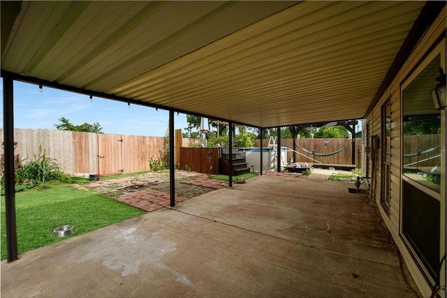423 Old Colony Drive, Richmond, TX 77406
