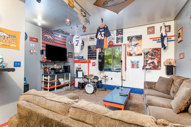 330 Ivy Drive, Roscommon, MI 48653