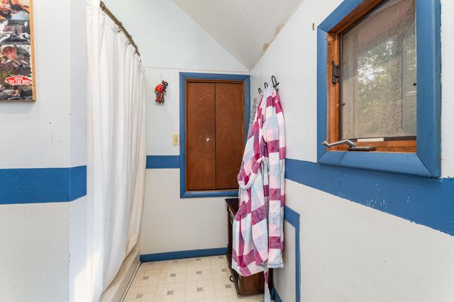 330 Ivy Drive, Roscommon, MI 48653