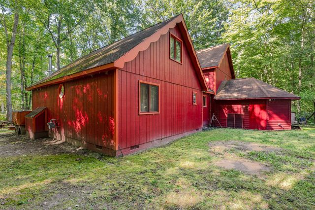 330 Ivy Drive, Roscommon, MI 48653