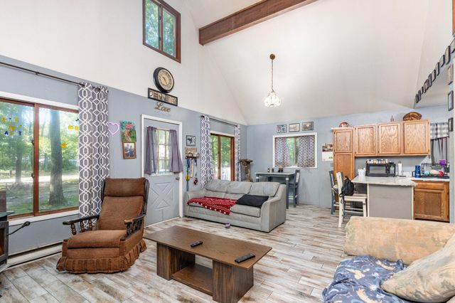 330 Ivy Drive, Roscommon, MI 48653