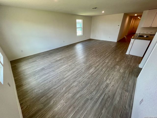 2902 Shore Lark, New Braunfels, TX 78130