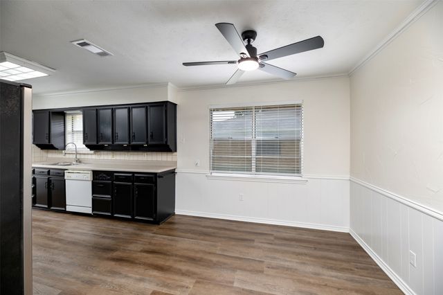 2621 Pinehurst Drive, Plano, TX 75075