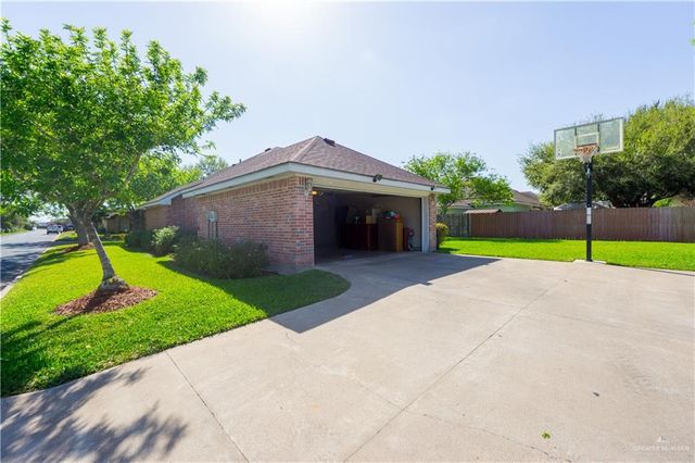 1626 Fairfield Drive, Harlingen, TX 78550