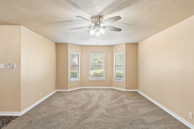 1300 Chalk LN, Cedar Park, TX 78613
