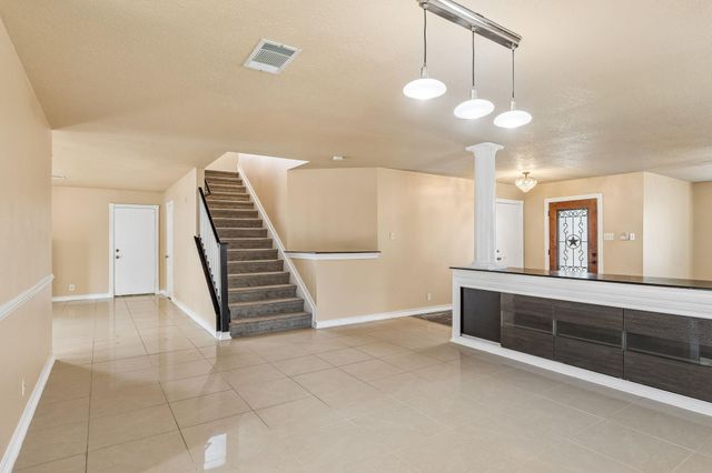 1300 Chalk LN, Cedar Park, TX 78613