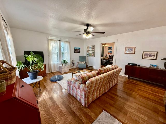 305 E Webster Avenue, Ava, MO 65608