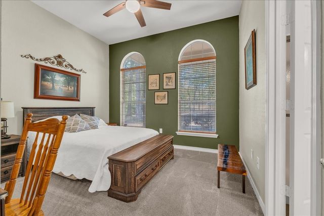 9645 Oak Meadow Lane, Pilot Point, TX 76258