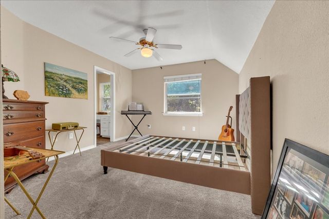 9645 Oak Meadow Lane, Pilot Point, TX 76258