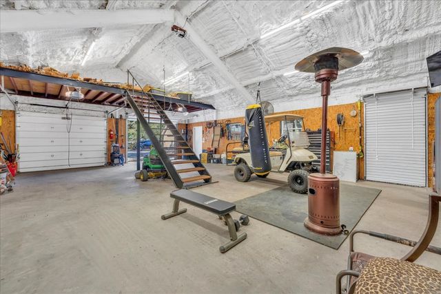 9645 Oak Meadow Lane, Pilot Point, TX 76258