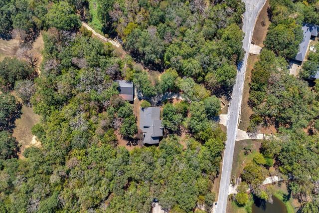 9645 Oak Meadow Lane, Pilot Point, TX 76258