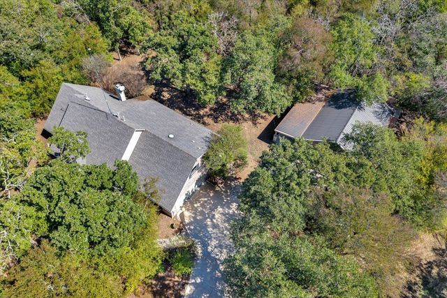 9645 Oak Meadow Lane, Pilot Point, TX 76258
