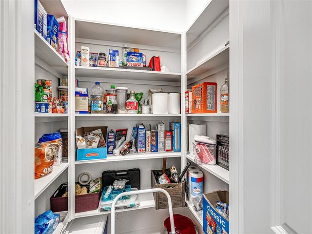 4520 Red Bird Road, Shawnee, OK 74804