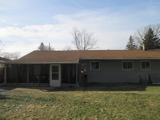 220 Douglas Avenue, Montello, WI 53949