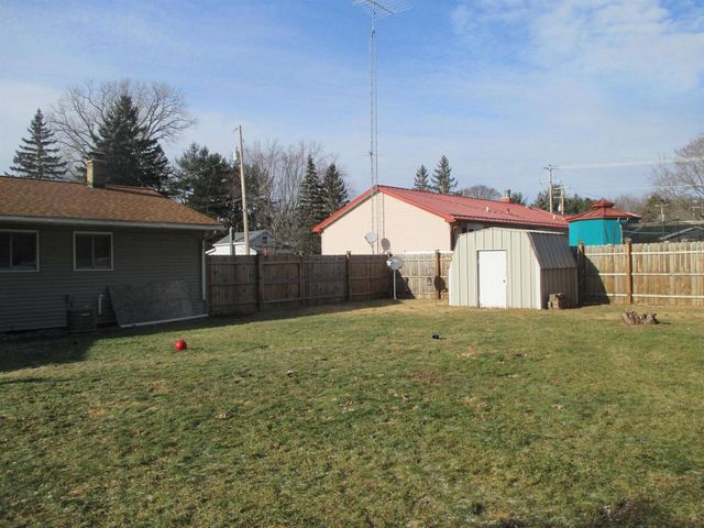 220 Douglas Avenue, Montello, WI 53949