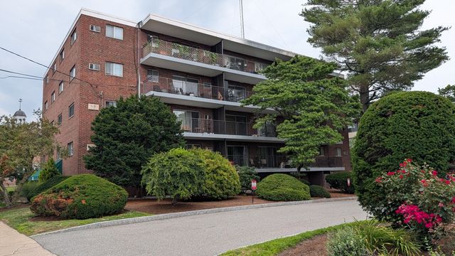 995 Mass Ave 304, Arlington, MA 02476
