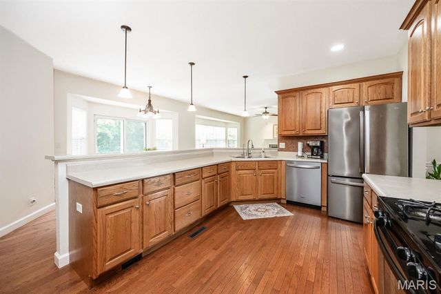 1120 Red Hawk Ridge Lane, O'fallon, IL 62269