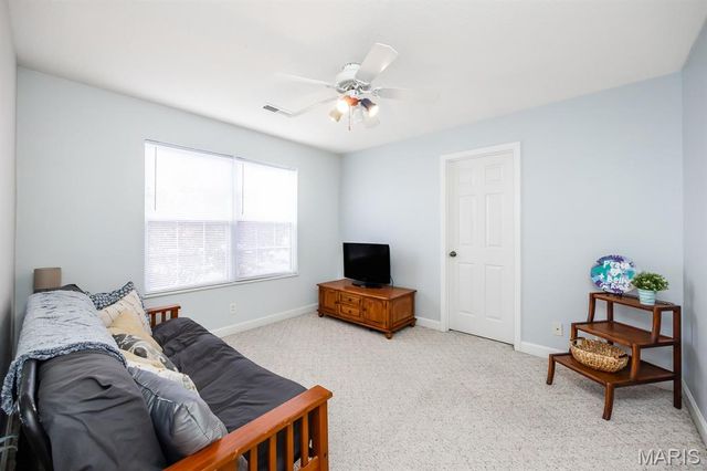 1120 Red Hawk Ridge Lane, O'fallon, IL 62269