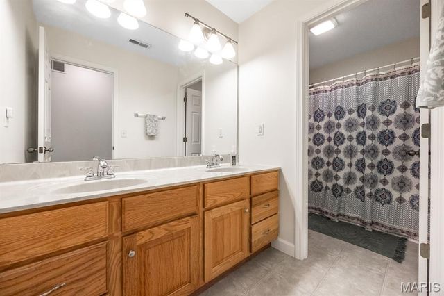 1120 Red Hawk Ridge Lane, O'fallon, IL 62269
