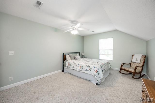 1120 Red Hawk Ridge Lane, O'fallon, IL 62269
