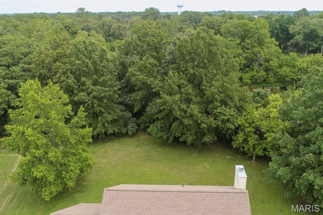 1120 Red Hawk Ridge Lane, O'fallon, IL 62269