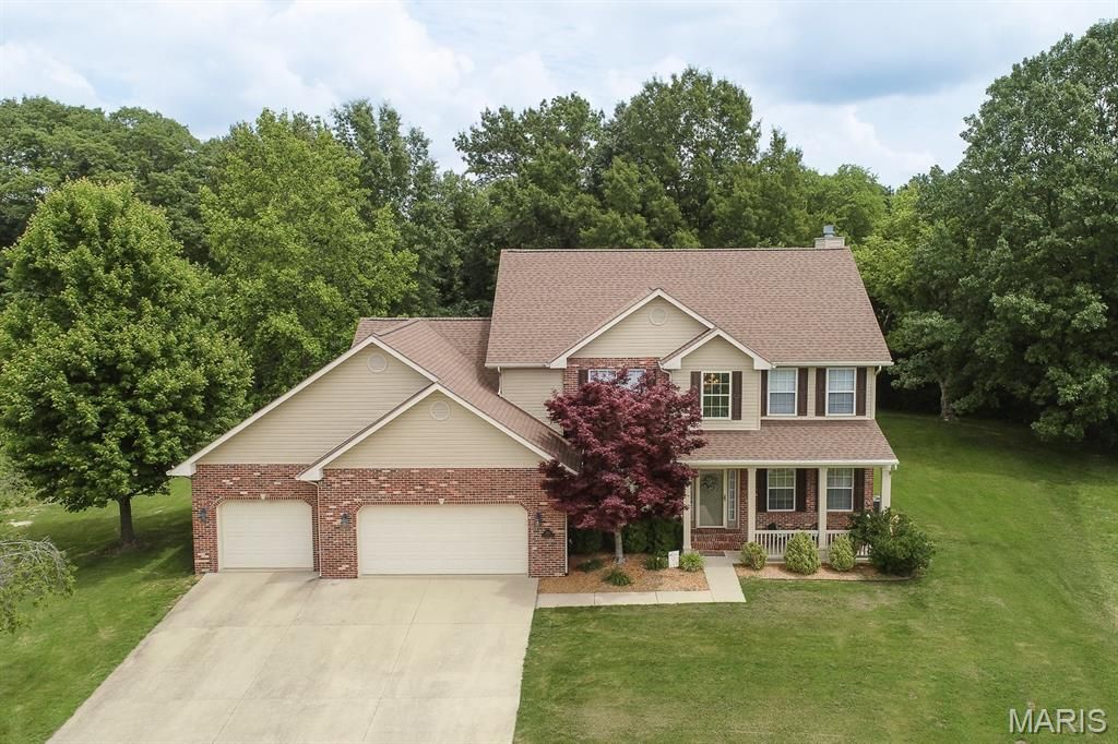 1120 Red Hawk Ridge Lane, O'fallon, IL 62269