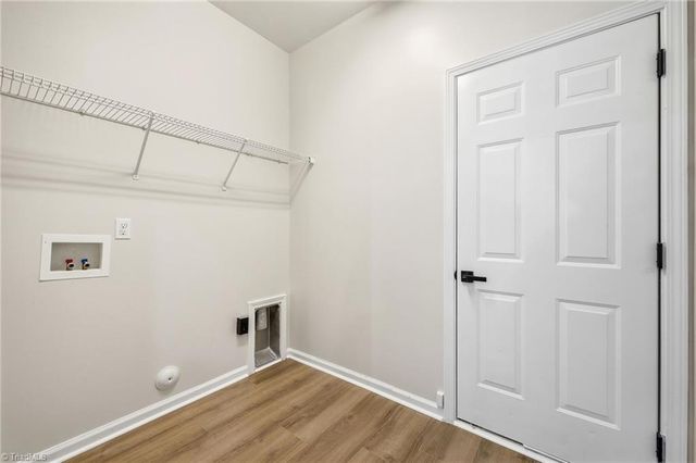 282 Water Lily Circle, Winston-salem, NC 27107