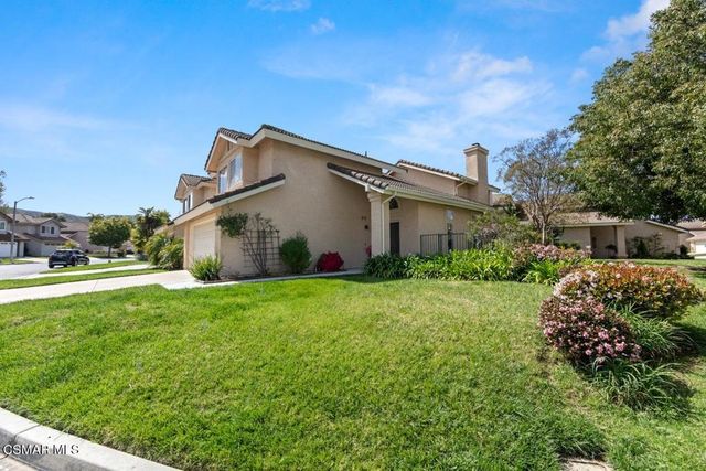 582 Fairfield Road, Simi Valley, CA 93065