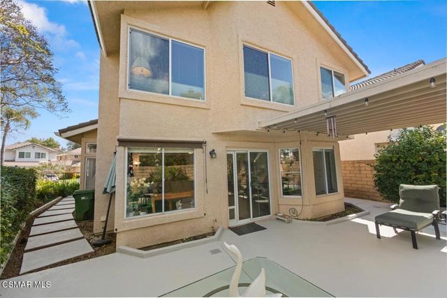 582 Fairfield Road, Simi Valley, CA 93065