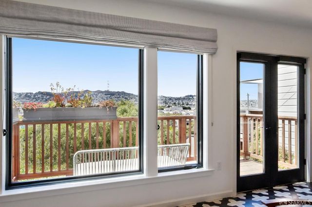 1434 Rhode Island Street, San Francisco, CA 94107