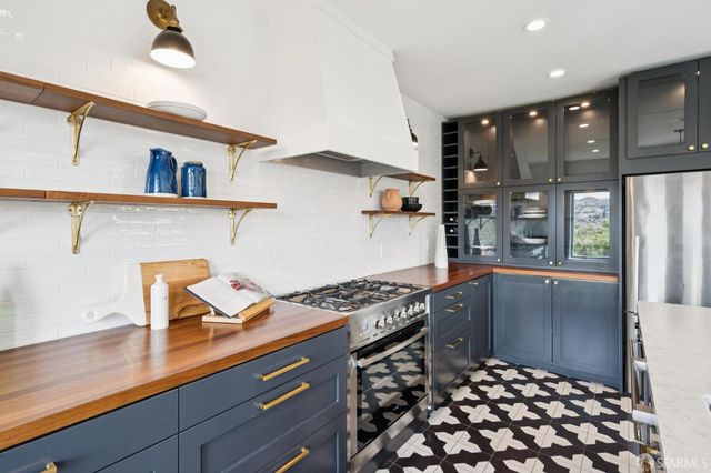 1434 Rhode Island Street, San Francisco, CA 94107