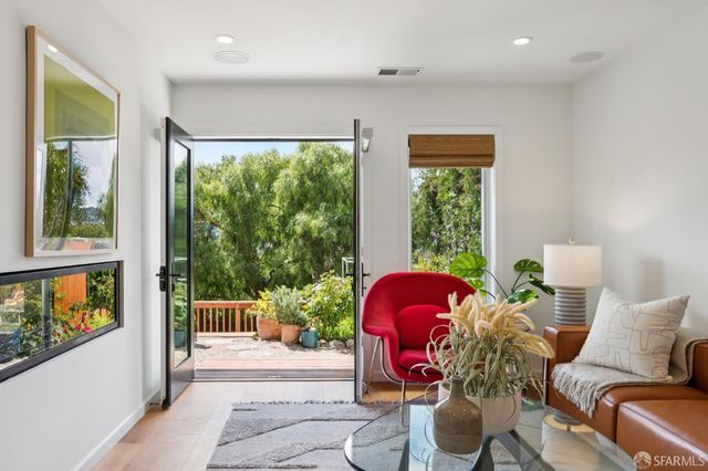 1434 Rhode Island Street, San Francisco, CA 94107
