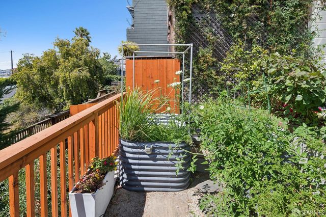 1434 Rhode Island Street, San Francisco, CA 94107