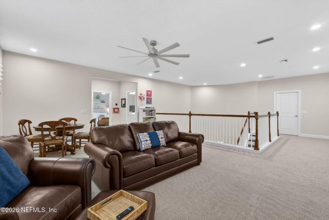 128 LAKEVIEW PASS Way, St. Johns, FL 32259
