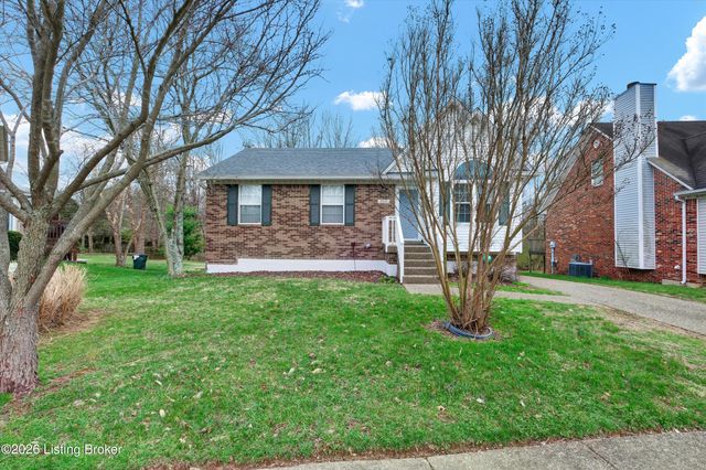 8814 Astrid Ave, Louisville, KY 40228