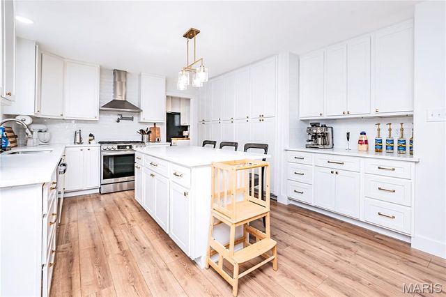 7982 Dockside Drive, Dardenne Prairie, MO 63368