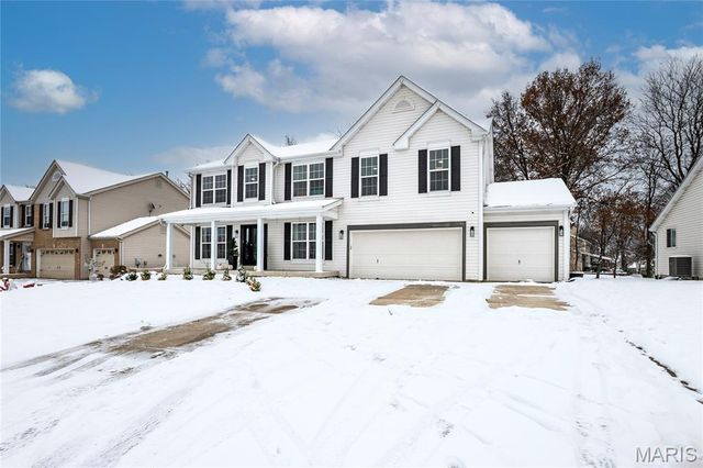 7982 Dockside Drive, Dardenne Prairie, MO 63368