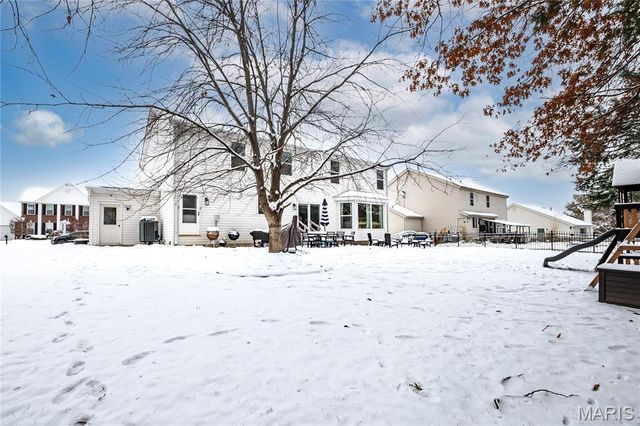 7982 Dockside Drive, Dardenne Prairie, MO 63368